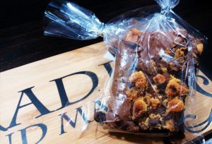 Hand made gluten free honeycomb chocolate - by Turadh Makes And Bakes