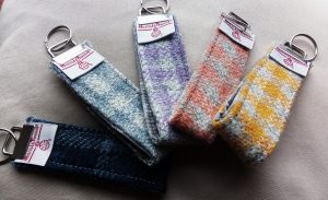 Hand made Harris tweed key rings - by Turadh Makes And Bakes