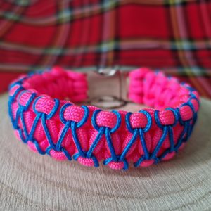 Pink and blue paracord bracelet - by Loch Lomond Paracord