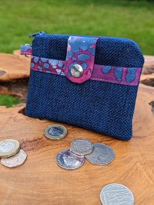 Handmade blue purse - by Totes Amazin!